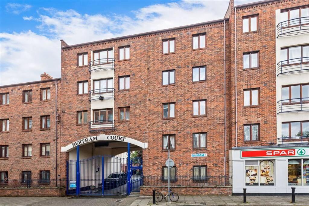 City Walk Apts Dublin Exterior photo