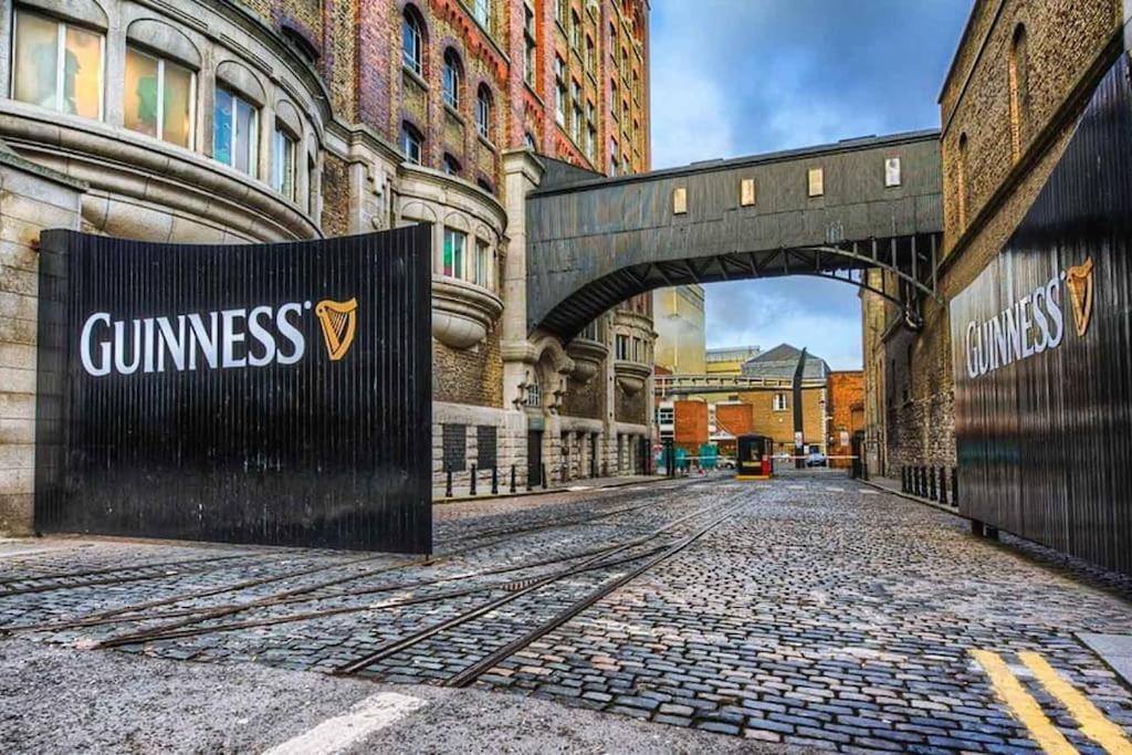 City Walk Apts Dublin Exterior photo