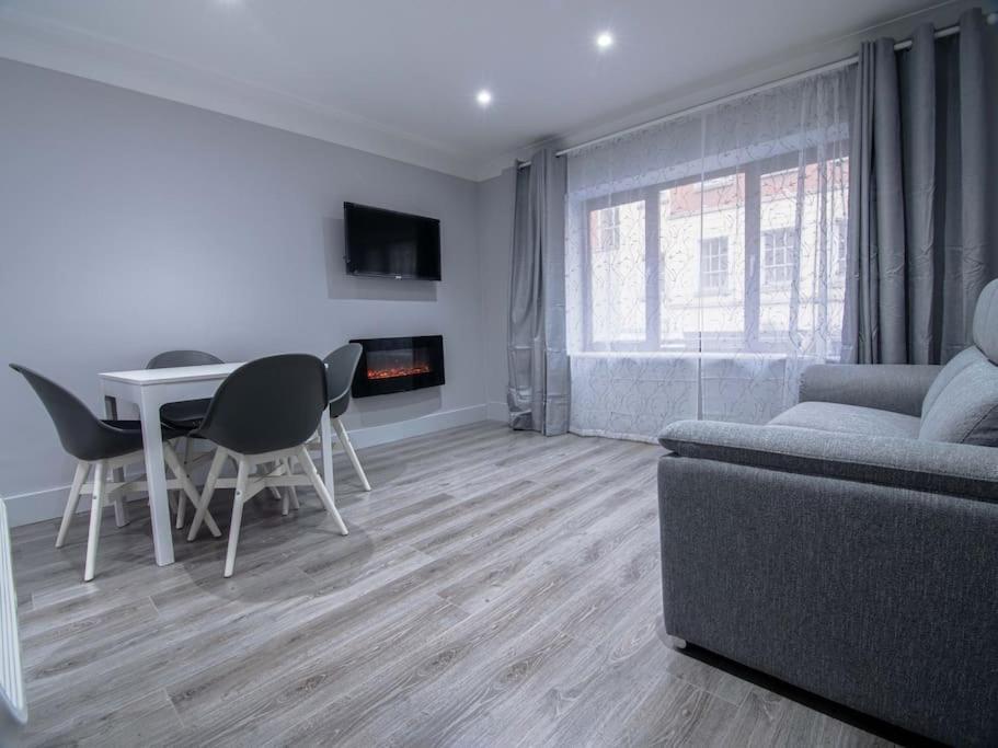City Walk Apts Dublin Exterior photo